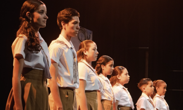 “The Sound of Music” en español at LLT